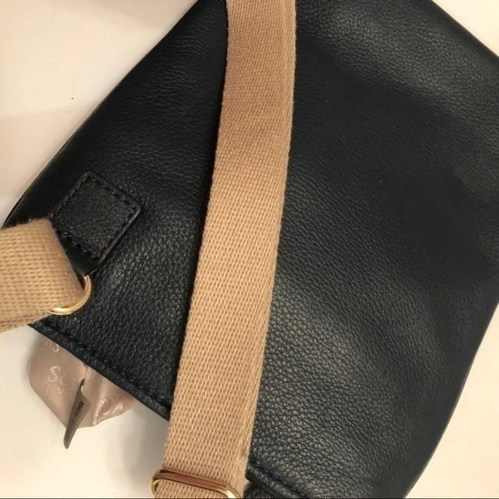 Michael kors blue leather crossbody messenger bag